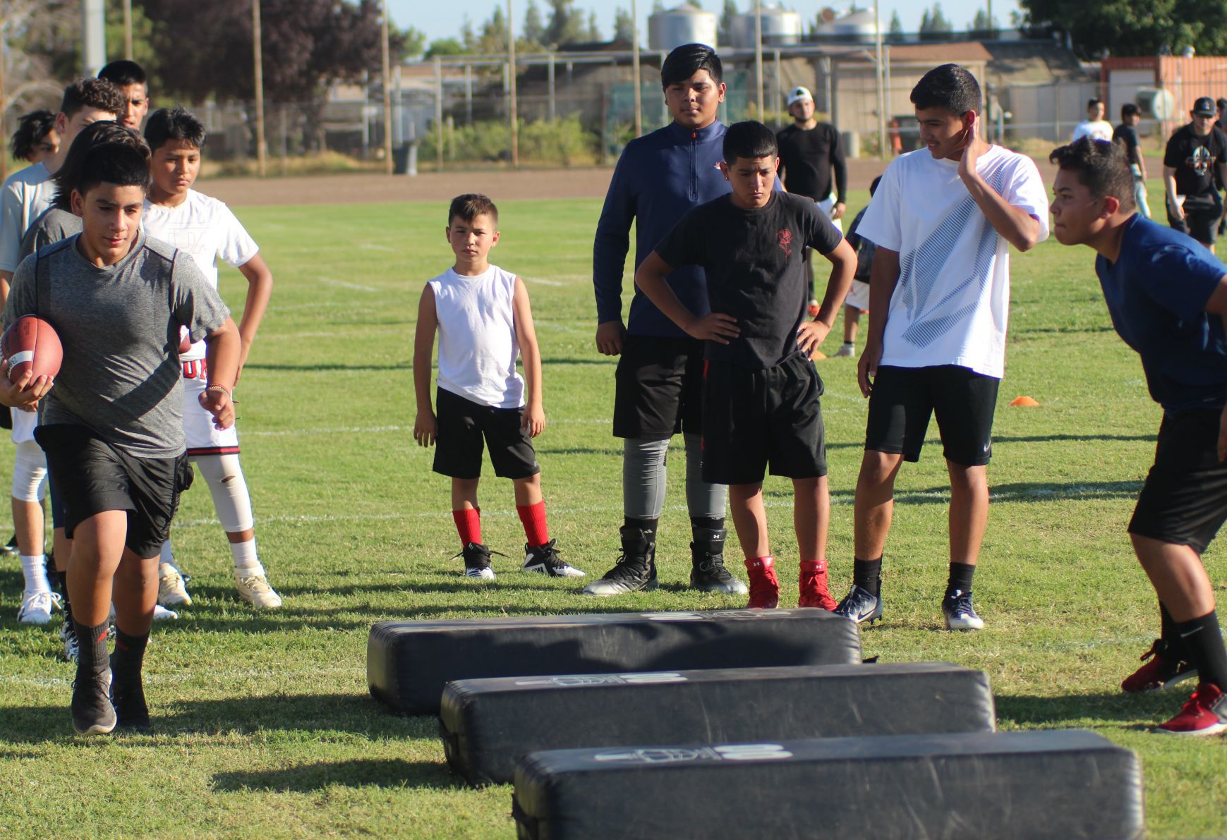 Selma hosts youth football camp